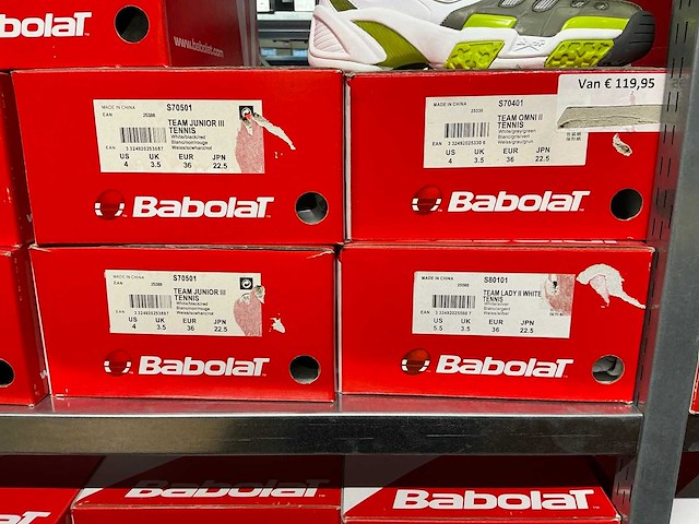 Partij diverse babolat tennis/padelschoenen (138x) - afbeelding 4 van  36