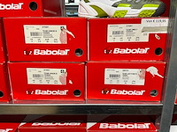 Partij diverse babolat tennis/padelschoenen (138x) - afbeelding 4 van  36