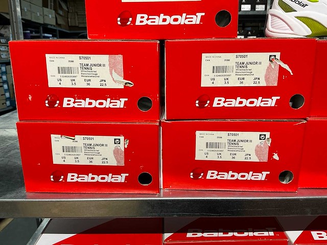 Partij diverse babolat tennis/padelschoenen (138x) - afbeelding 5 van  36