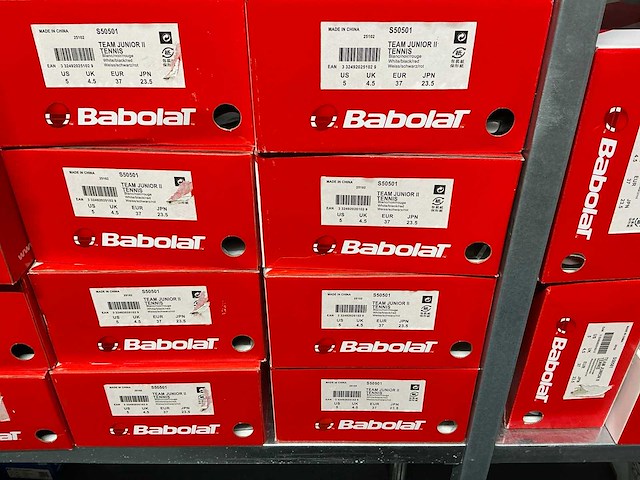 Partij diverse babolat tennis/padelschoenen (138x) - afbeelding 7 van  36
