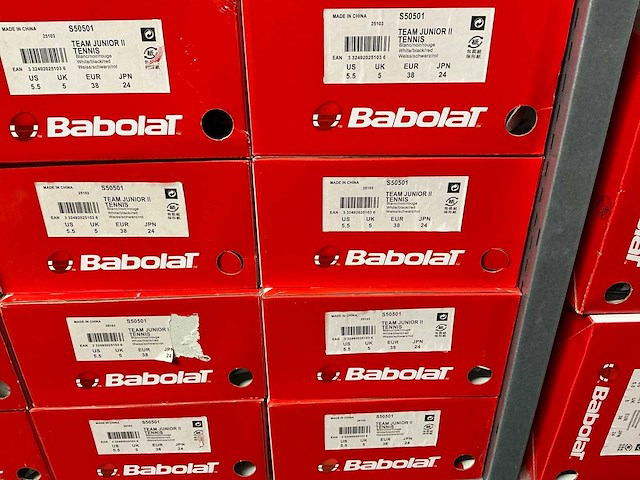 Partij diverse babolat tennis/padelschoenen (138x) - afbeelding 15 van  36