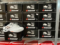 Partij diverse babolat tennis/padelschoenen (138x) - afbeelding 20 van  36