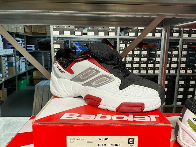 Partij diverse babolat tennis/padelschoenen (138x) - afbeelding 12 van  36