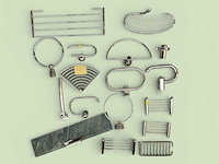 Partij diverse badkamer en toilet accessoires - afbeelding 1 van  6