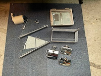 Partij diverse badkamer en toilet accessoires - afbeelding 2 van  3