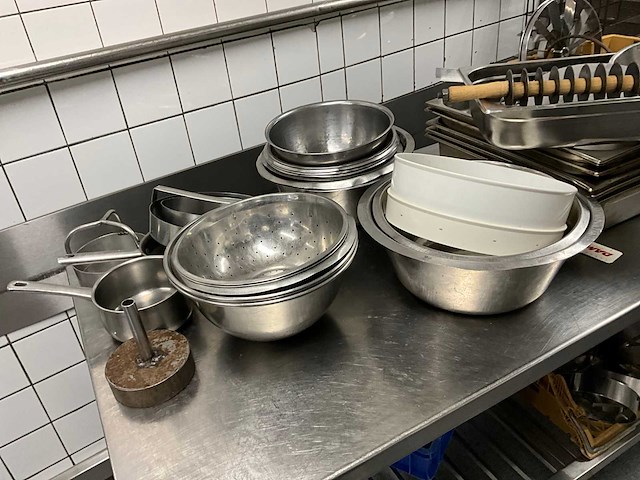 Partij diverse bakkers benodigdheden - afbeelding 3 van  5