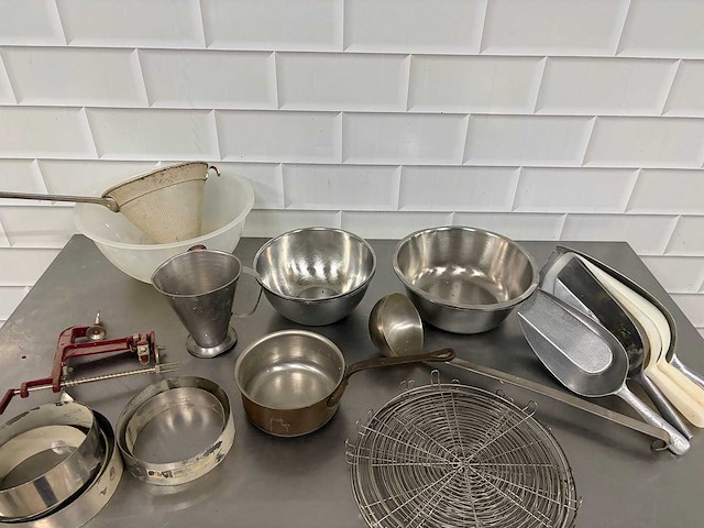 Partij diverse bakkersbenodigdheden - afbeelding 4 van  4