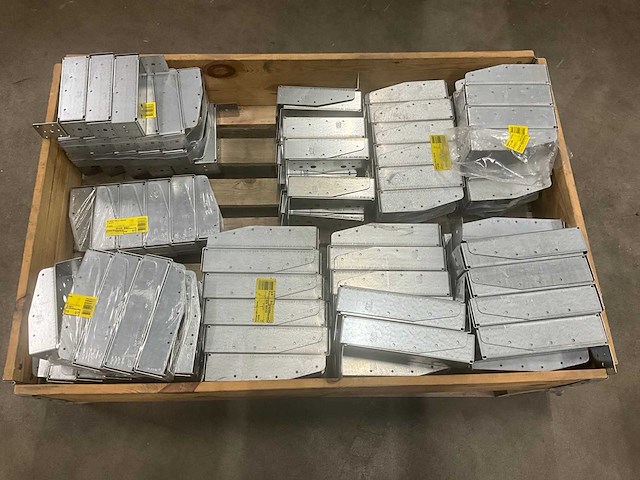 Partij diverse balkdragers (170x) - afbeelding 1 van  16