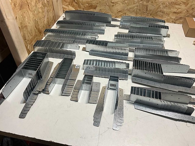 Partij diverse balkdragers (180x) - afbeelding 8 van  15