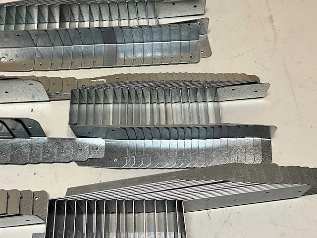 Partij diverse balkdragers (180x) - afbeelding 15 van  15