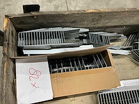 Partij diverse balkdragers (295x) - afbeelding 4 van  12