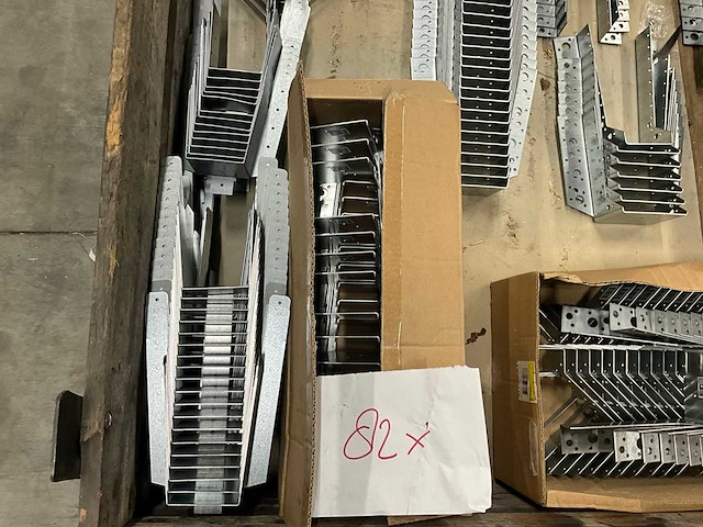 Partij diverse balkdragers (295x) - afbeelding 8 van  12