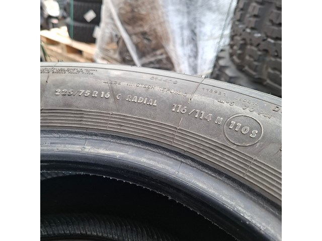 Partij diverse banden, o.a continental, michelin - afbeelding 7 van  10