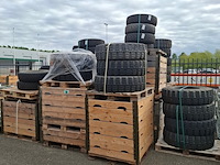 Partij diverse banden, o.a continental, michelin - afbeelding 2 van  9