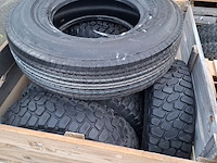 Partij diverse banden, o.a. continental - afbeelding 2 van  10