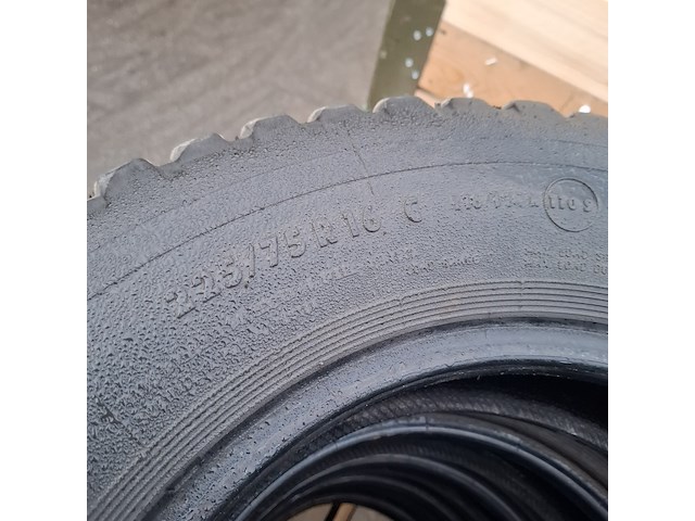 Partij diverse banden, o.a. continental - afbeelding 7 van  10