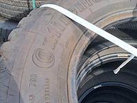 Partij diverse banden, o.a michelin, continental - afbeelding 11 van  11