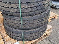 Partij diverse banden, o.a michelin, continental - afbeelding 11 van  15