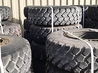 Partij diverse banden op velg, o.a michelin - afbeelding 5 van  32
