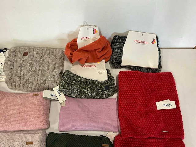 Partij diverse barts/maximo nekwarmers (15x) - afbeelding 3 van  6