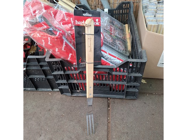 Partij diverse bbq benodigdheden barbecook - afbeelding 9 van  11