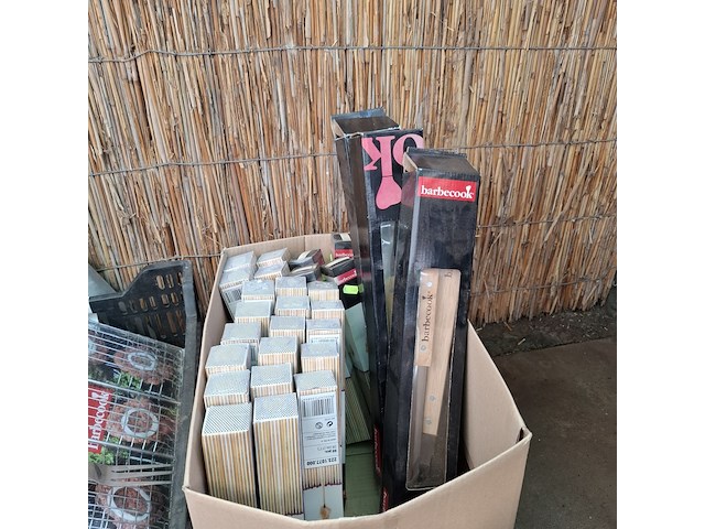 Partij diverse bbq benodigdheden barbecook - afbeelding 10 van  11