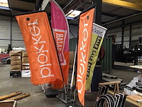 Partij diverse beach/reclame vlaggen - afbeelding 2 van  3