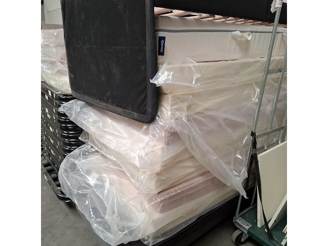 Partij diverse bedden ca. 90x200cm - afbeelding 8 van  8