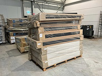 Partij diverse bedframes staal - afbeelding 1 van  4