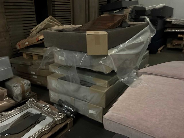 Partij diverse bedframes/onderdelen - afbeelding 5 van  26