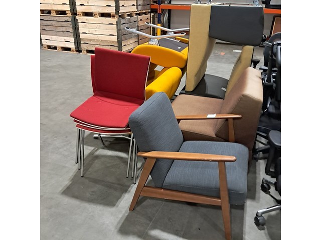 Partij diverse bedrijfsinventaris, o.a. artifort - afbeelding 14 van  35