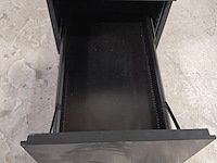 Partij diverse bedrijfsinventaris, o.a. artifort - afbeelding 20 van  35