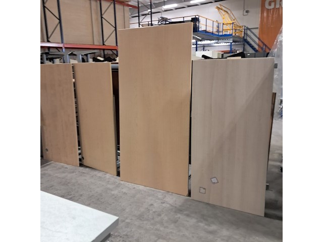 Partij diverse bedrijfsinventaris, o.a. artifort - afbeelding 30 van  35