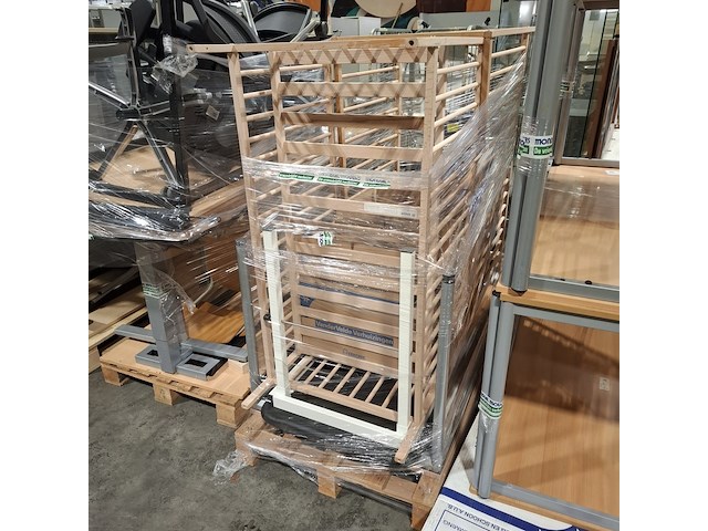 Partij diverse bedrijfsinventaris - afbeelding 15 van  15