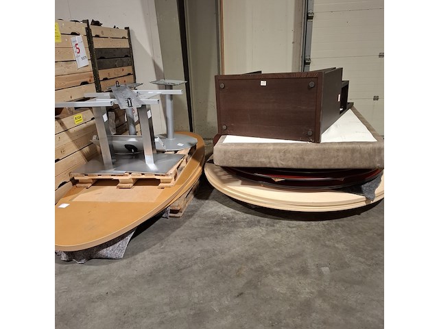 Partij diverse bedrijfsinventaris - afbeelding 6 van  16