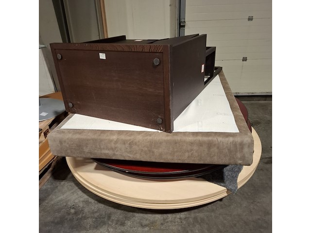 Partij diverse bedrijfsinventaris - afbeelding 7 van  16