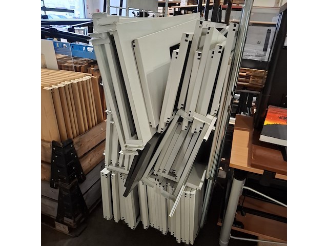 Partij diverse bedrijfsinventaris - afbeelding 12 van  16