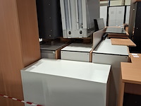 Partij diverse bedrijfsinventaris - afbeelding 10 van  12