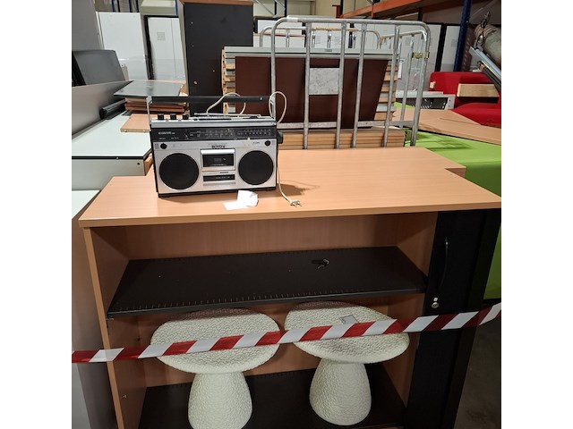 Partij diverse bedrijfsinventaris - afbeelding 11 van  12