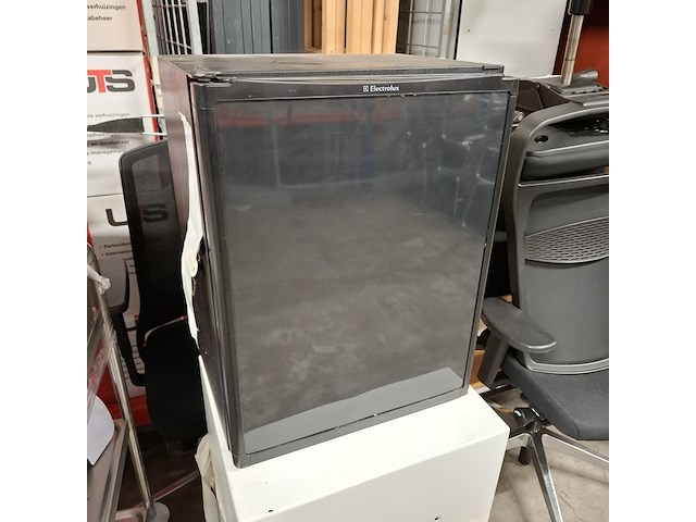 Partij diverse bedrijfsinventaris - afbeelding 3 van  33