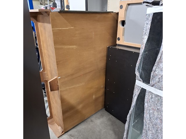 Partij diverse bedrijfsinventaris - afbeelding 33 van  33