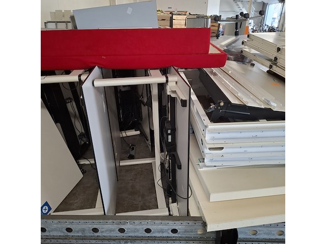 Partij diverse bedrijfsinventaris - afbeelding 7 van  12