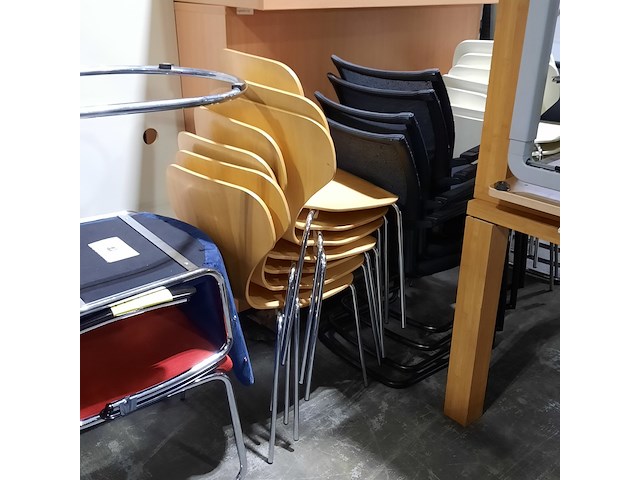 Partij diverse bedrijfsinventaris - afbeelding 3 van  13