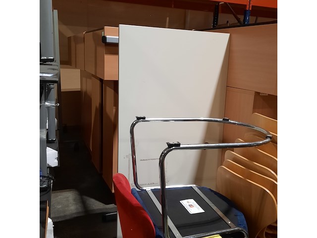 Partij diverse bedrijfsinventaris - afbeelding 13 van  13