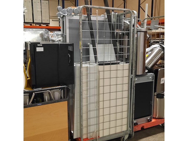 Partij diverse bedrijfsinventaris - afbeelding 10 van  16