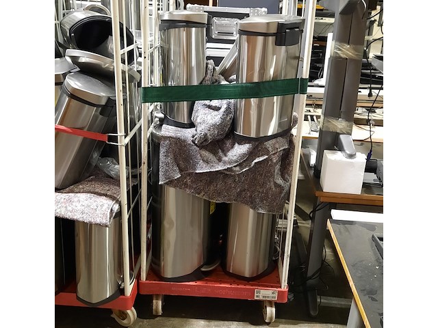 Partij diverse bedrijfsinventaris - afbeelding 14 van  16