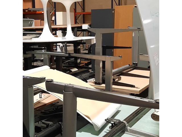 Partij diverse bedrijfsinventaris - afbeelding 2 van  12