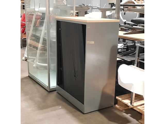 Partij diverse bedrijfsinventaris - afbeelding 8 van  12