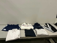 Partij diverse (bedrukte) kleding/accessoires o.a adidas (1087x) - afbeelding 12 van  16