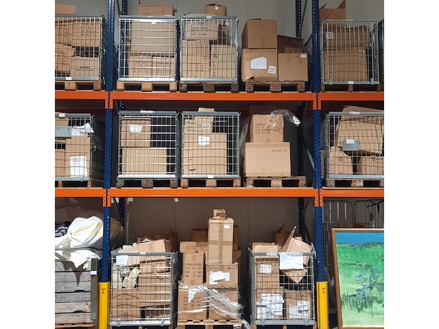 Partij diverse beeldjes, o.a cherished teddy's - afbeelding 1 van  17